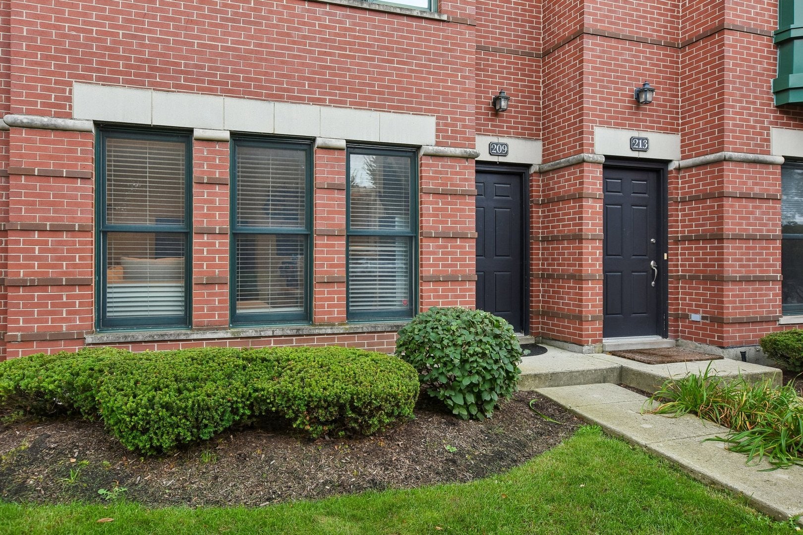 209 W Wood Street