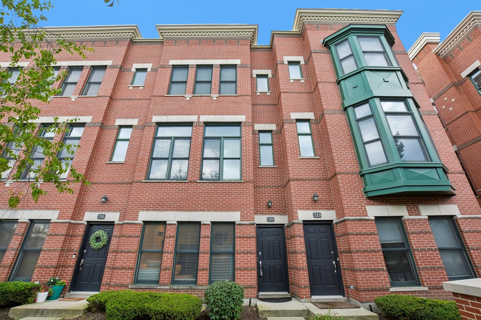 209 W Wood Street
