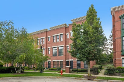209 W Wood Street Palatine IL 60067