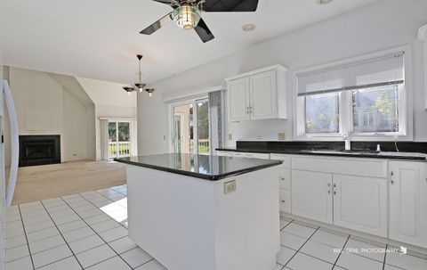 Tiny photo for 2407 Wentworth Lane, Aurora, IL 60502 (MLS # 12478788)