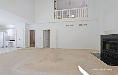 Tiny photo for 2407 Wentworth Lane, Aurora, IL 60502 (MLS # 12478788)