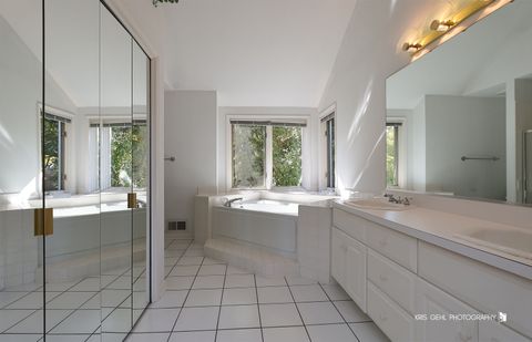 Tiny photo for 2407 Wentworth Lane, Aurora, IL 60502 (MLS # 12478788)