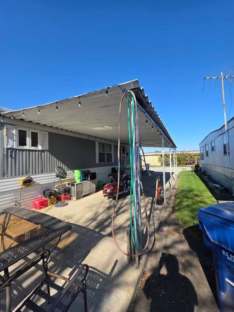 8800 S Harlem Avenue 2209