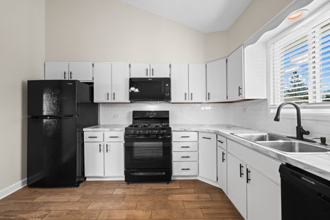 Tiny photo for 1917 E Pawnee Lane, Mount Prospect, IL 60056 (MLS # 12589020)