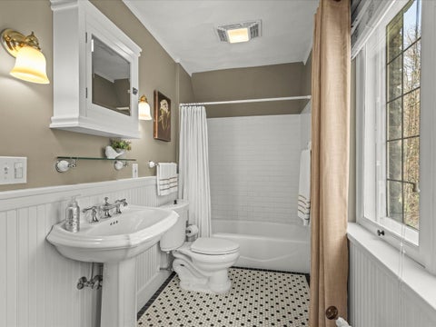 Tiny photo for 2407 W Galena Avenue, Freeport, IL 61032 (MLS # 12677496)