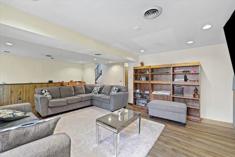 Tiny photo for 506 E Scovill Street, Urbana, IL 61801 (MLS # 12585203)