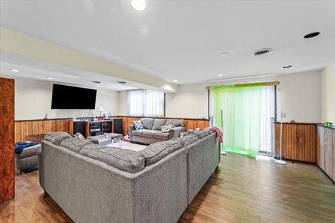 Tiny photo for 506 E Scovill Street, Urbana, IL 61801 (MLS # 12585203)