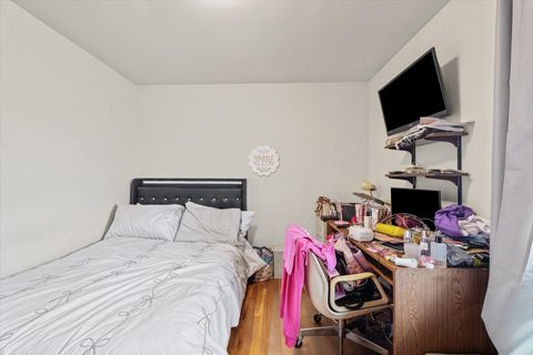 Tiny photo for 506 E Scovill Street, Urbana, IL 61801 (MLS # 12585203)