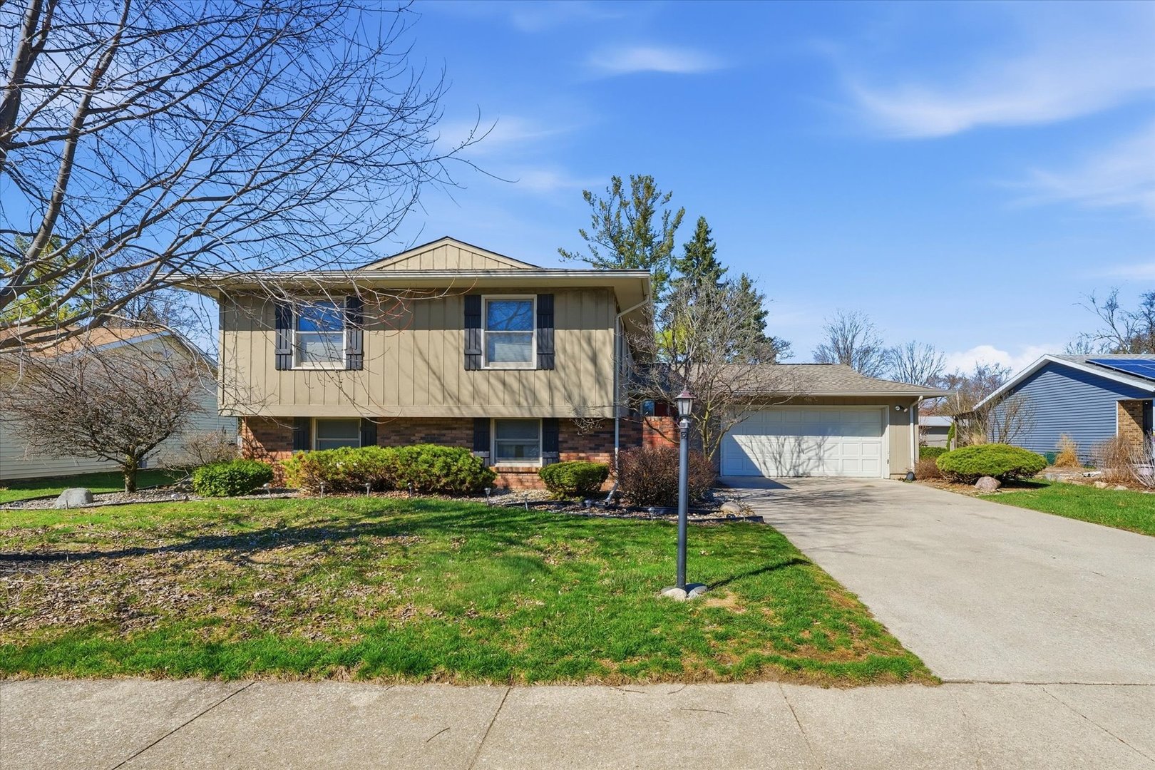 506 E Scovill Street
