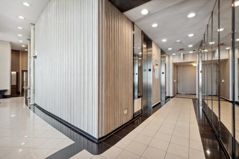 Tiny photo for 940 W Glenlake AVE #42A, Chicago, IL 60660 (MLS # 12766179)