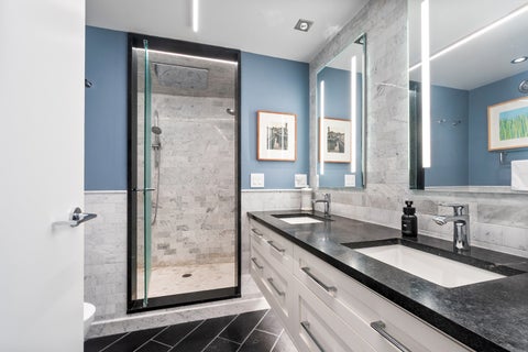 Tiny photo for 940 W Glenlake AVE #42A, Chicago, IL 60660 (MLS # 12766179)