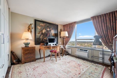 Tiny photo for 940 W Glenlake AVE #42A, Chicago, IL 60660 (MLS # 12766179)