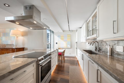 Tiny photo for 940 W Glenlake AVE #42A, Chicago, IL 60660 (MLS # 12766179)