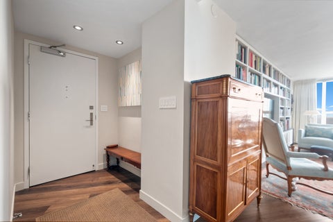 Tiny photo for 940 W Glenlake AVE #42A, Chicago, IL 60660 (MLS # 12766179)