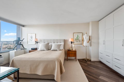 Tiny photo for 940 W Glenlake AVE #42A, Chicago, IL 60660 (MLS # 12766179)