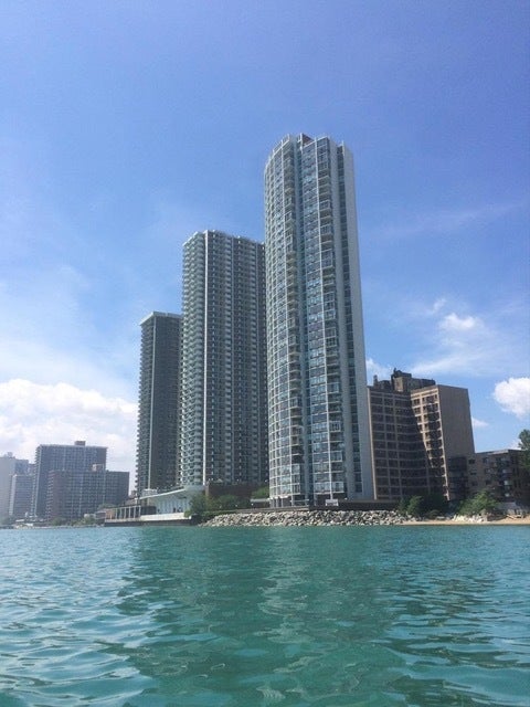 Photo of 940 W Glenlake AVE #42A, Chicago, IL 60660 (MLS # 12766179)
