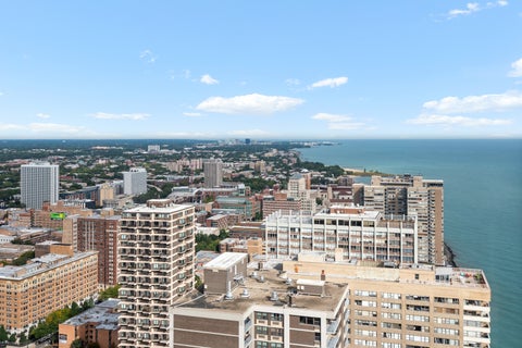 Tiny photo for 940 W Glenlake AVE #42A, Chicago, IL 60660 (MLS # 12766179)