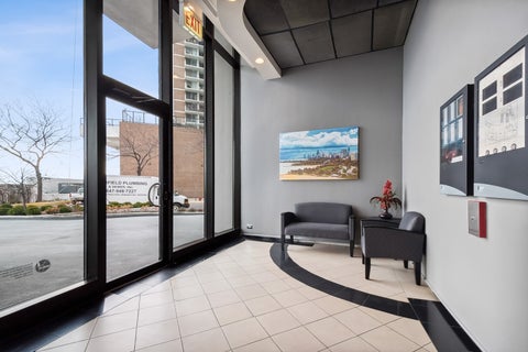 Tiny photo for 940 W Glenlake AVE #42A, Chicago, IL 60660 (MLS # 12766179)
