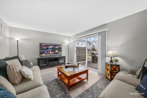 Tiny photo for 6S422 Naper Boulevard, Naperville, IL 60540 (MLS # 12577719)