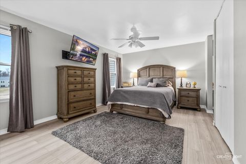 Tiny photo for 6S422 Naper Boulevard, Naperville, IL 60540 (MLS # 12577719)