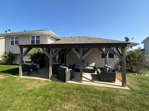 A home in New Lenox