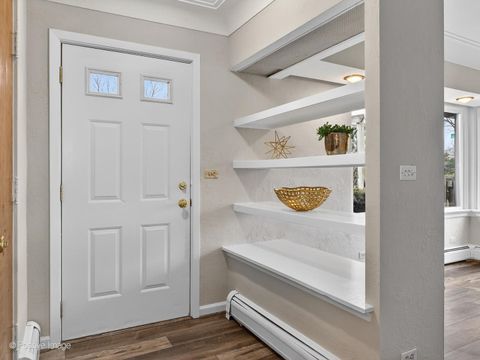 Tiny photo for 43 S Craig Place, Lombard, IL 60148 (MLS # 12542648)