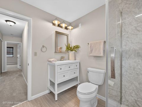 Tiny photo for 43 S Craig Place, Lombard, IL 60148 (MLS # 12542648)