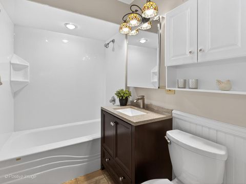 Tiny photo for 43 S Craig Place, Lombard, IL 60148 (MLS # 12542648)