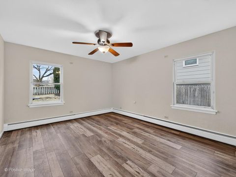 Tiny photo for 43 S Craig Place, Lombard, IL 60148 (MLS # 12542648)