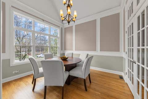 Tiny photo for 117 N Park Boulevard, Glen Ellyn, IL 60137 (MLS # 12679586)