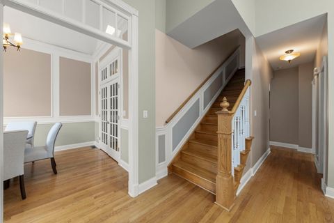 Tiny photo for 117 N Park Boulevard, Glen Ellyn, IL 60137 (MLS # 12679586)