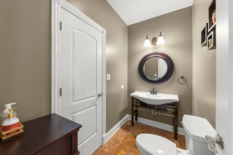 Tiny photo for 117 N Park Boulevard, Glen Ellyn, IL 60137 (MLS # 12679586)