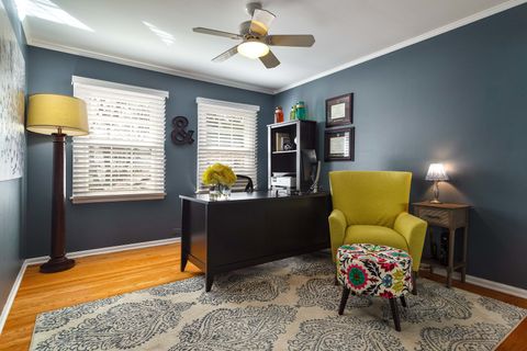 Tiny photo for 90 Linden Avenue, Glencoe, IL 60022 (MLS # 12593750)