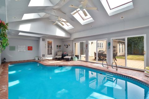 Tiny photo for 90 Linden Avenue, Glencoe, IL 60022 (MLS # 12593750)