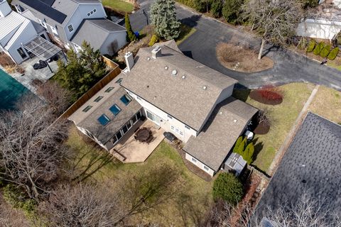 Tiny photo for 90 Linden Avenue, Glencoe, IL 60022 (MLS # 12593750)