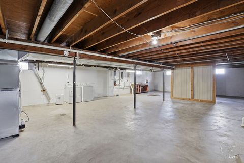 Tiny photo for 410 S Chicago Street, Rossville, IL 60963 (MLS # 12613122)