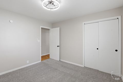 Tiny photo for 410 S Chicago Street, Rossville, IL 60963 (MLS # 12613122)