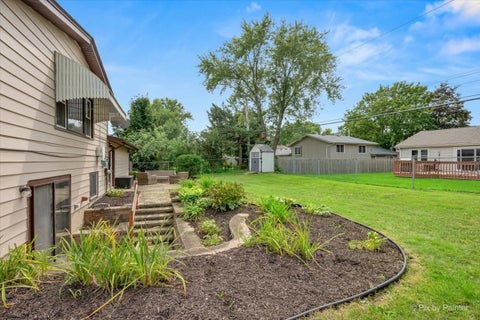 Tiny photo for 638 Sussex Lane, Crystal Lake, IL 60014 (MLS # 12683907)