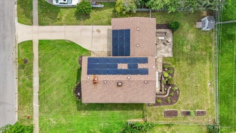 Tiny photo for 638 Sussex Lane, Crystal Lake, IL 60014 (MLS # 12683907)