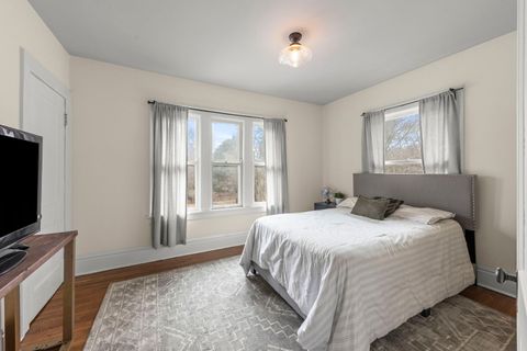 Tiny photo for 659 W Downer Place, Aurora, IL 60506 (MLS # 12585059)