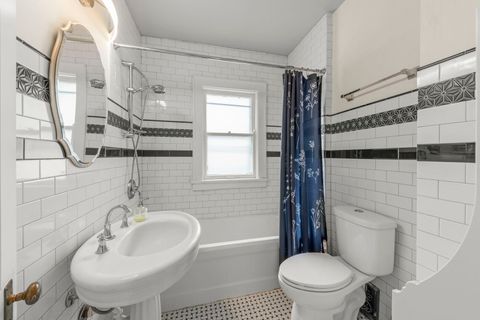 Tiny photo for 659 W Downer Place, Aurora, IL 60506 (MLS # 12585059)