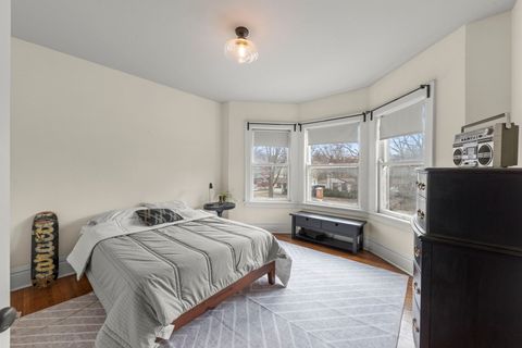 Tiny photo for 659 W Downer Place, Aurora, IL 60506 (MLS # 12585059)