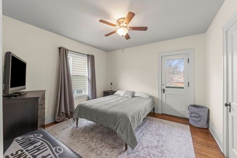 Tiny photo for 659 W Downer Place, Aurora, IL 60506 (MLS # 12585059)