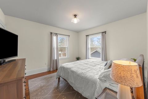 Tiny photo for 659 W Downer Place, Aurora, IL 60506 (MLS # 12585059)