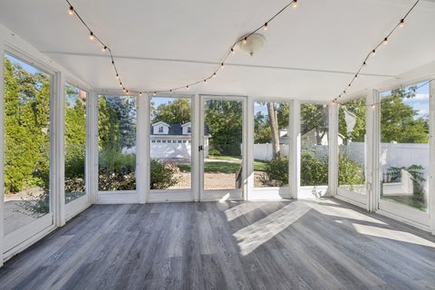 Tiny photo for 333 E Chicago Avenue, Hinsdale, IL 60521 (MLS # 12788536)