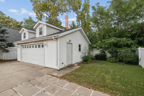 Tiny photo for 333 E Chicago Avenue, Hinsdale, IL 60521 (MLS # 12788536)