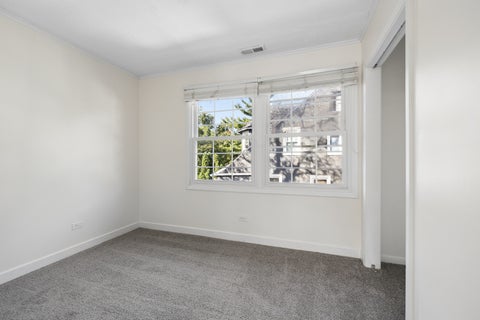 Tiny photo for 333 E Chicago Avenue, Hinsdale, IL 60521 (MLS # 12788536)