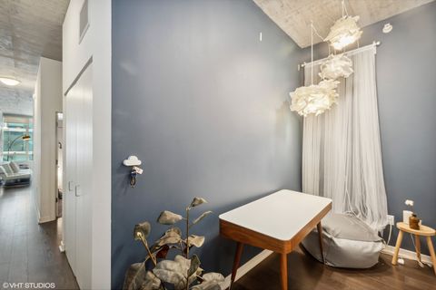 Tiny photo for 1345 S Wabash Avenue #608, Chicago, IL 60605 (MLS # 12607004)