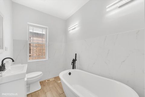 Tiny photo for 3515 N Oriole Avenue, Chicago, IL 60634 (MLS # 12676748)