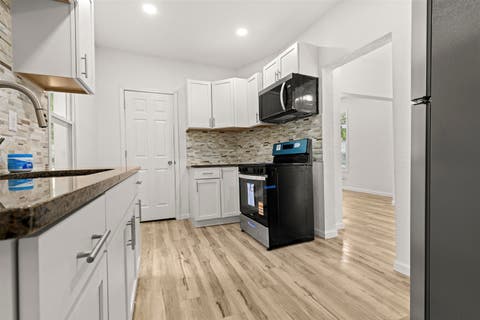 Tiny photo for 1113 22nd Avenue, Rockford, IL 61104 (MLS # 12731929)